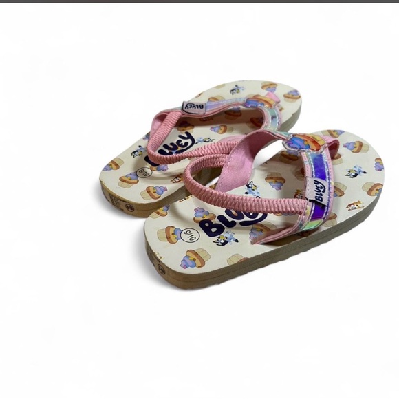 Bluey and Bingo canvas slip on shoes and sandals bundle - Picture 7 of 8